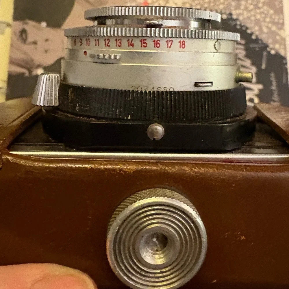 Vintage Ziess Ikon Contaflex Film Camera With Original 1961 Customs Papers